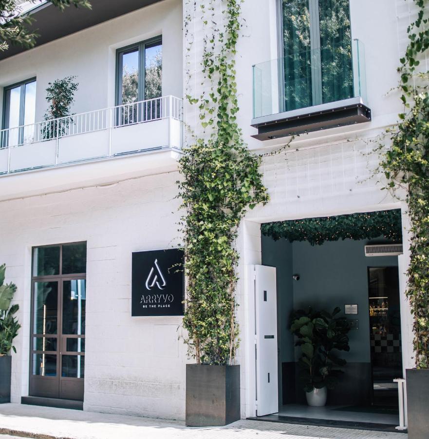 Arryvo Hotel Лечче Екстер'єр фото