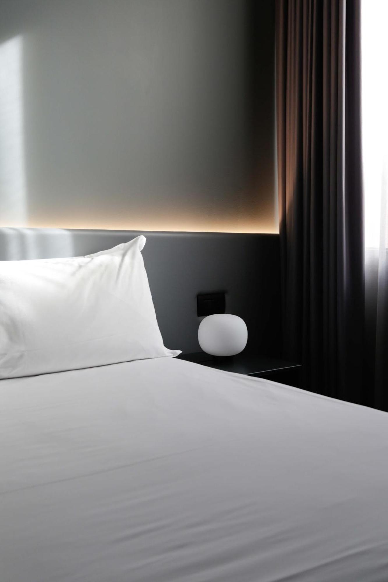 Arryvo Hotel Лечче Екстер'єр фото